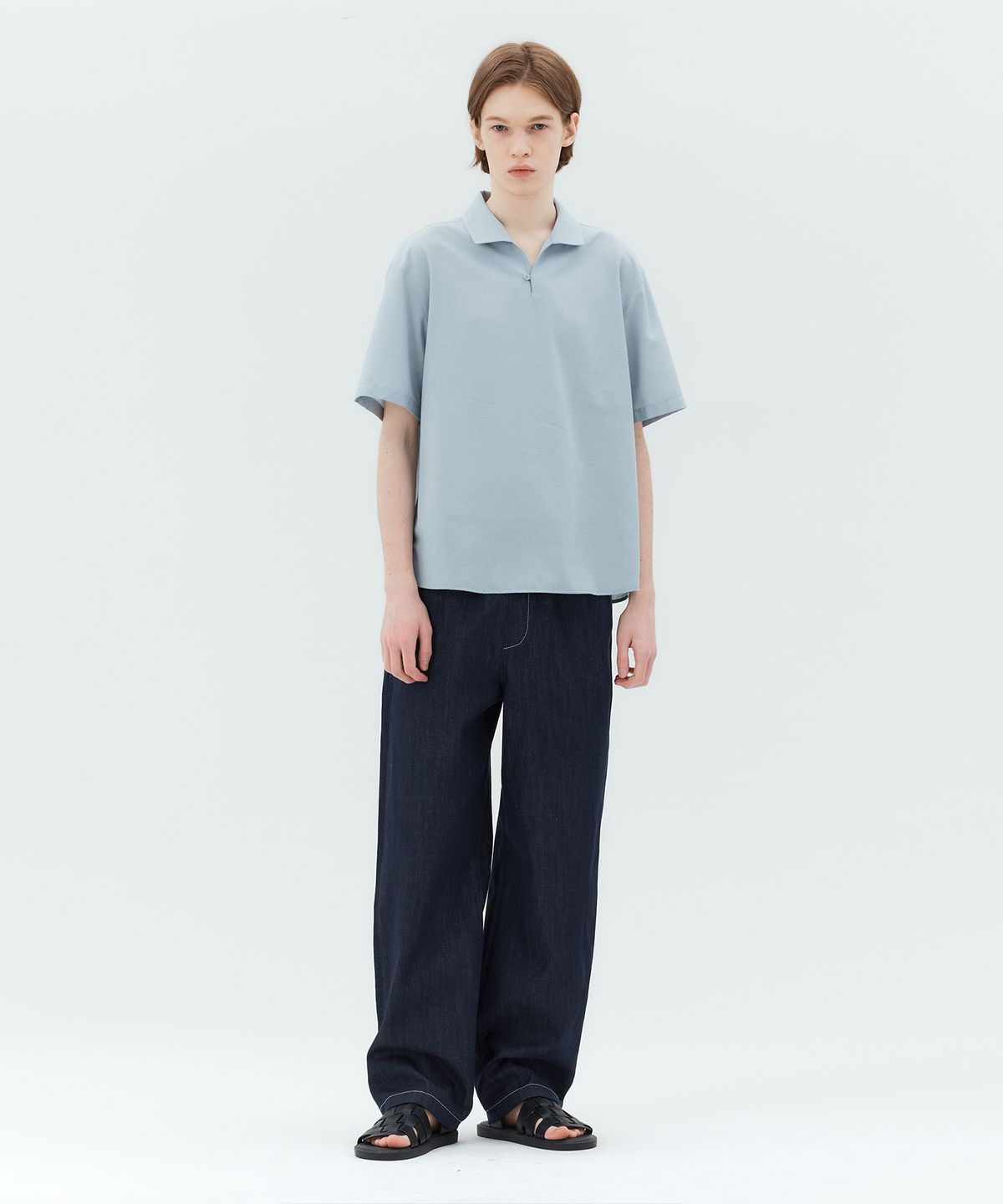 마인드브릿지(MINDBRIDGE) 변형카라풀오버세미오버핏반팔셔츠 - 2color MYWS3110