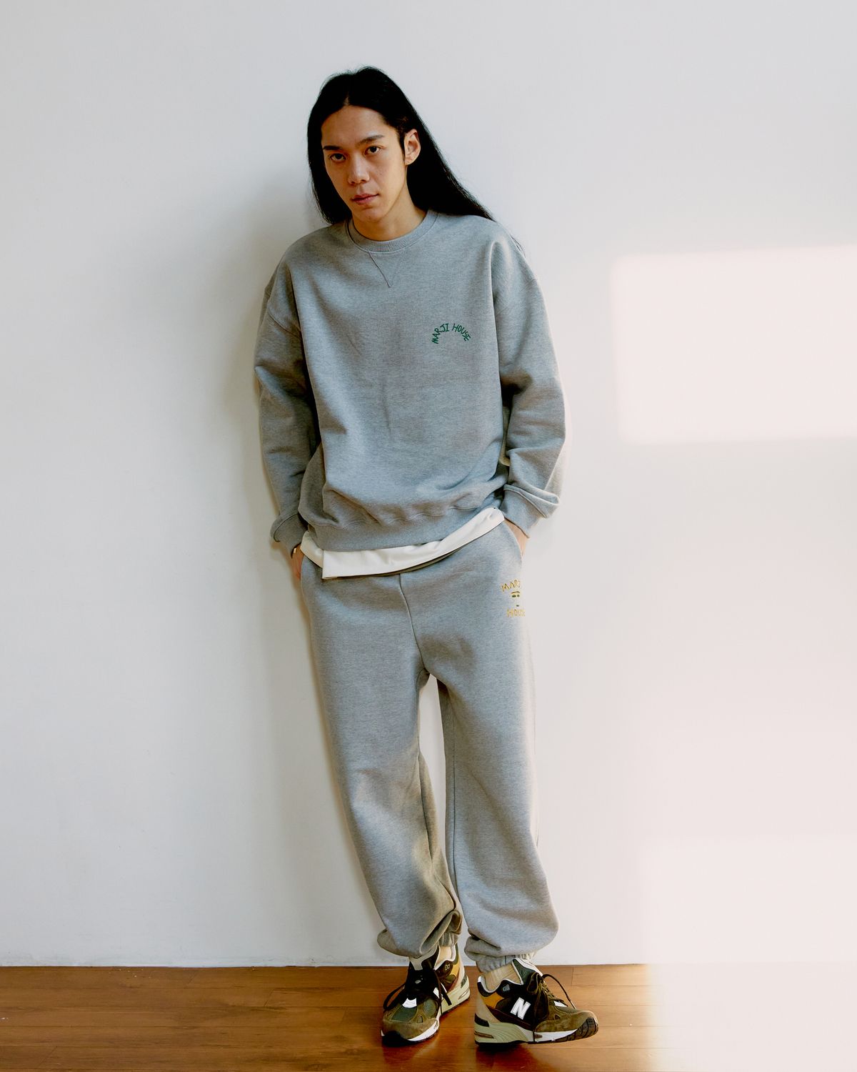 마르지하우스(MARJI HOUSE) Vintage logo sweat pants Gray