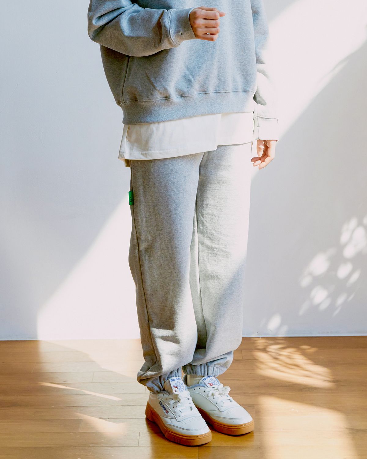 마르지하우스(MARJI HOUSE) Vintage logo sweat pants Gray