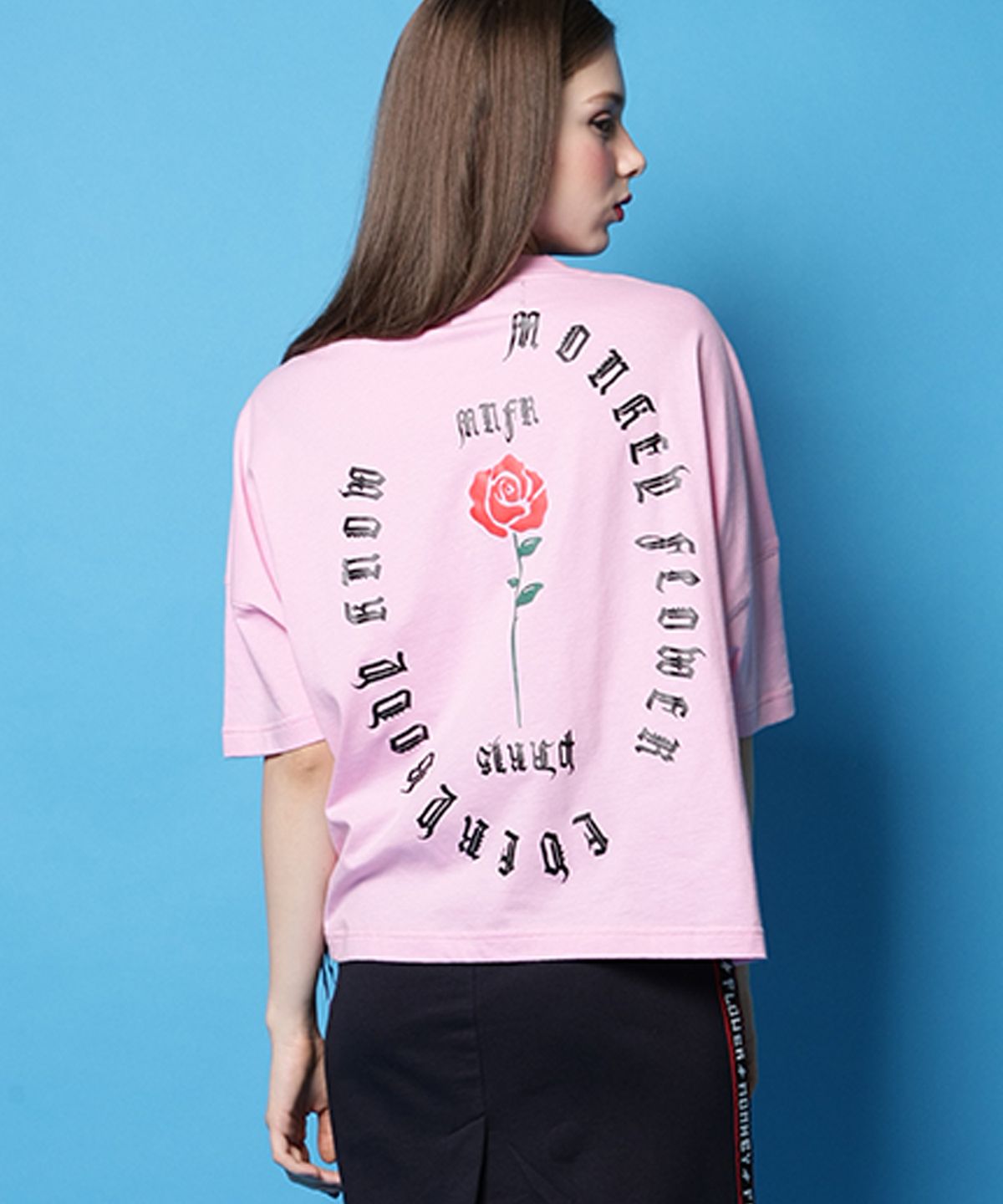 몽키플라워(Monkey Flower) 여성로즈자수 반팔티셔츠/MM8WTS12F  PINK