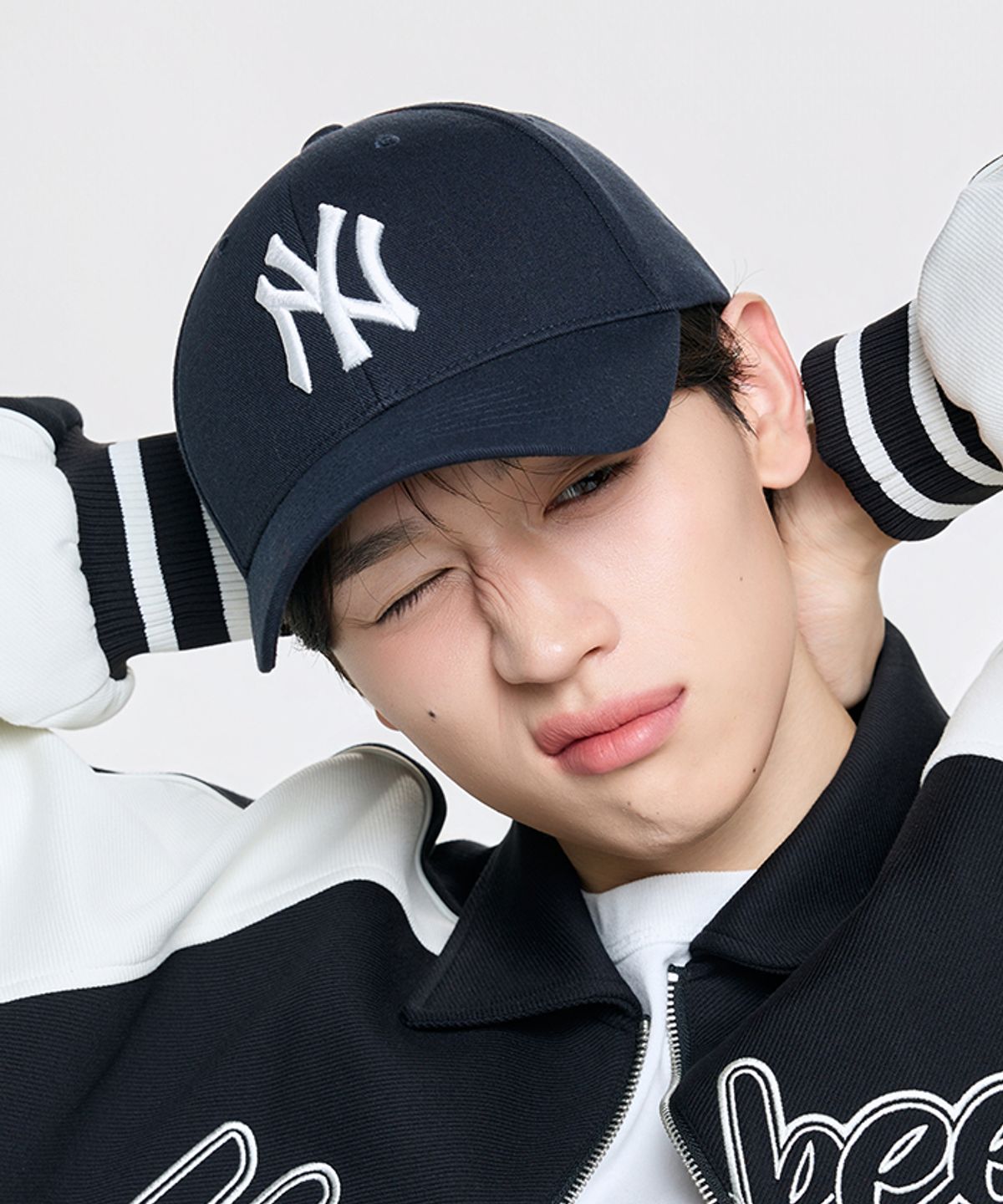 엠엘비(MLB) 뉴핏 스트럭쳐 볼캡 NY (Navy)
