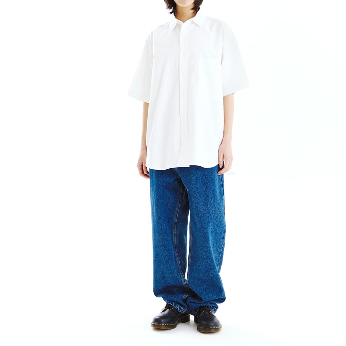 마하그리드(MAHAGRID) MGD LOGO HALF SLEEVE SHIRT WHITE(MG2CMMW340A)