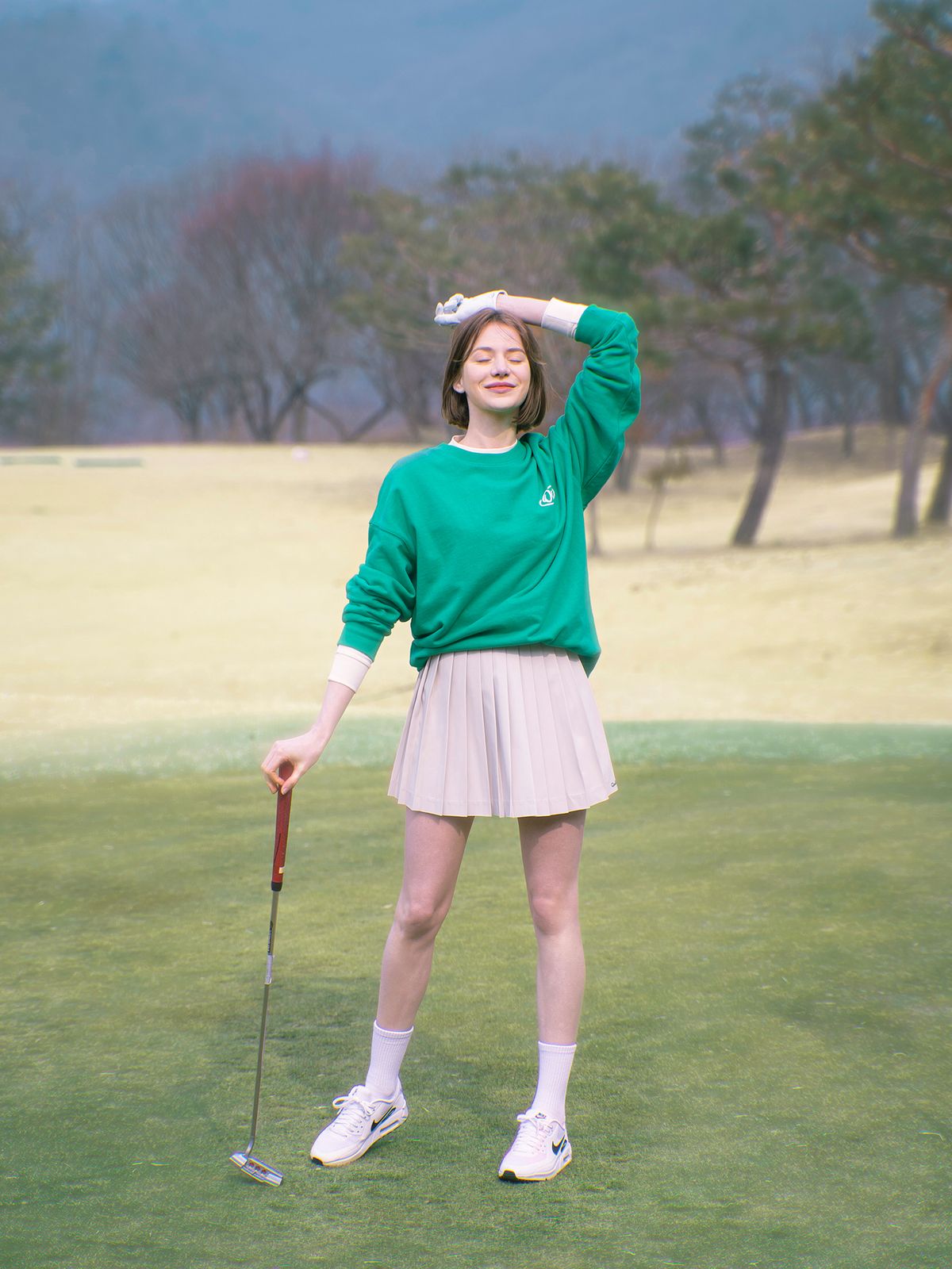 아웃오브바운즈(OUT OF BOUNDS) Oob로고 스웻셔츠