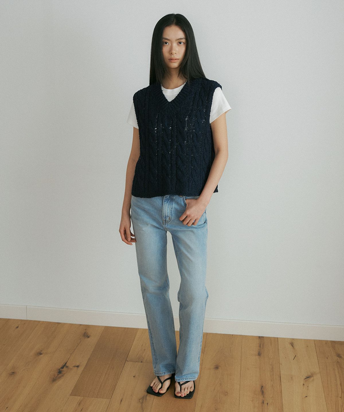 링서울(LINGSEOUL) cable cotton blended knit vest-navy