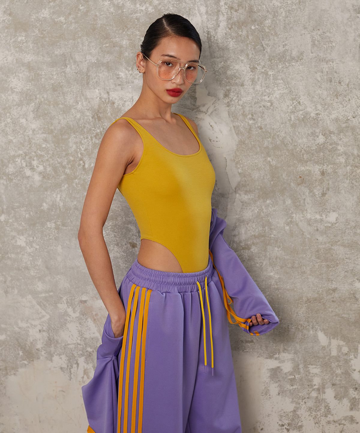 탑걸(TOPGIRL) EVERYDAY SCOOP BACK TANK BODYSUIT_T216BS307