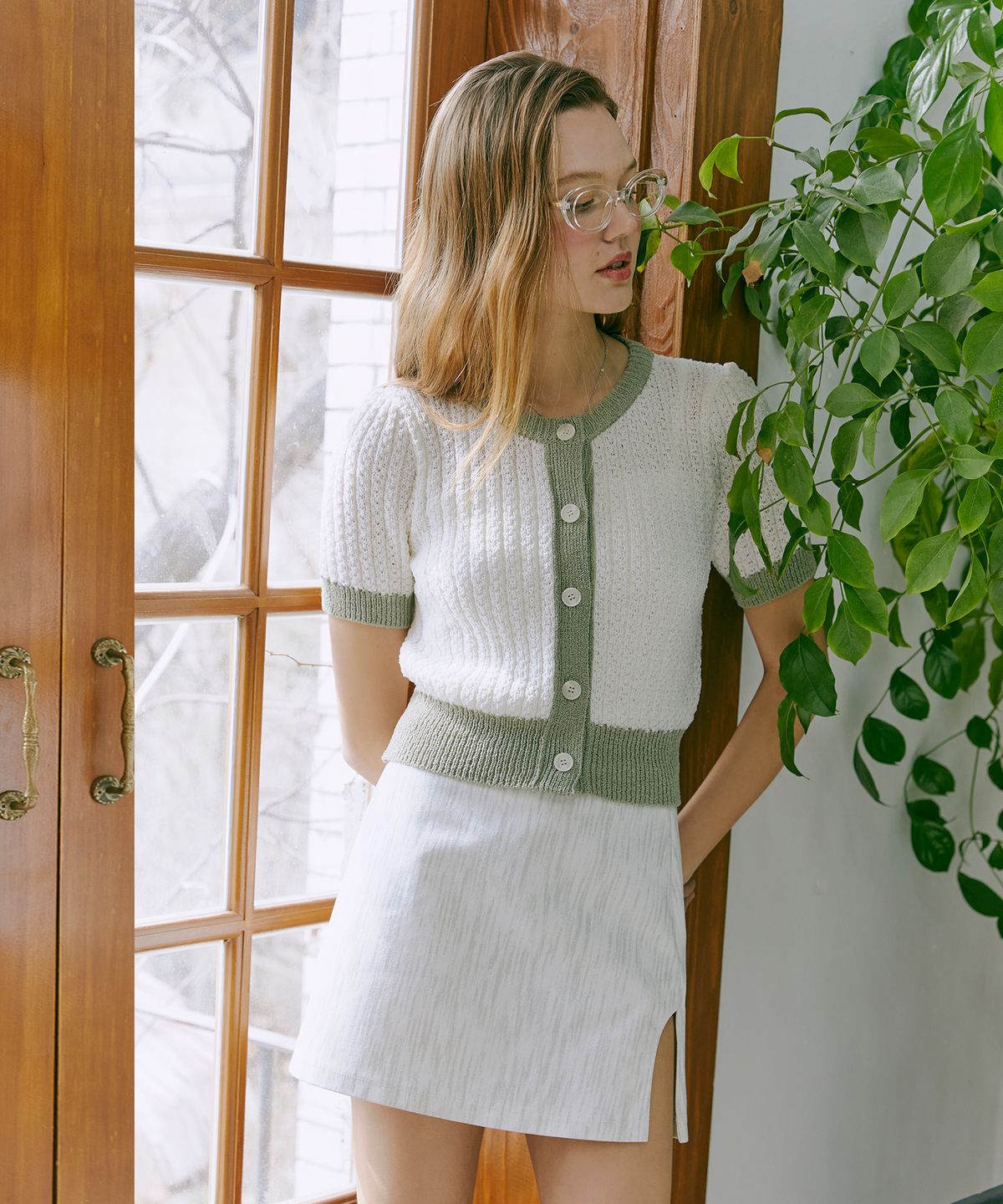 에트몽(ETMON) Round Slit Mini Skirt  Khaki