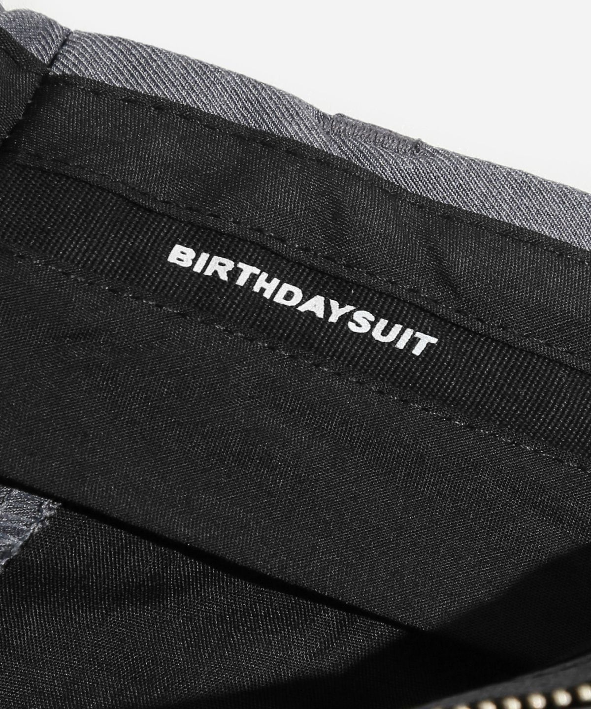 벌스데이수트(BIRTHDAYSUIT) DAILY SUIT PANTS (LIGHT GREY)