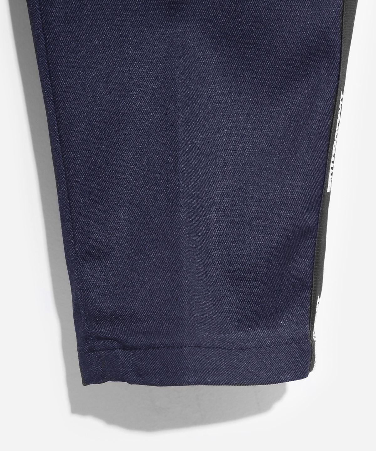 벌스데이수트(BIRTHDAYSUIT) SIDE LINE REMAKE 874 - 001 (NAVY)