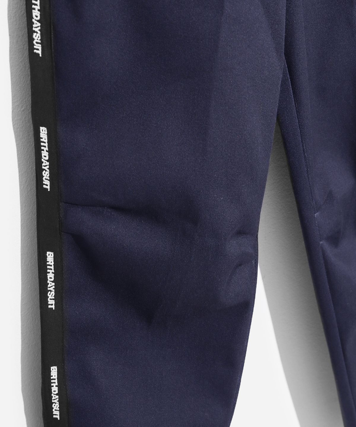 벌스데이수트(BIRTHDAYSUIT) SIDE LINE REMAKE 874 - 001 (NAVY)