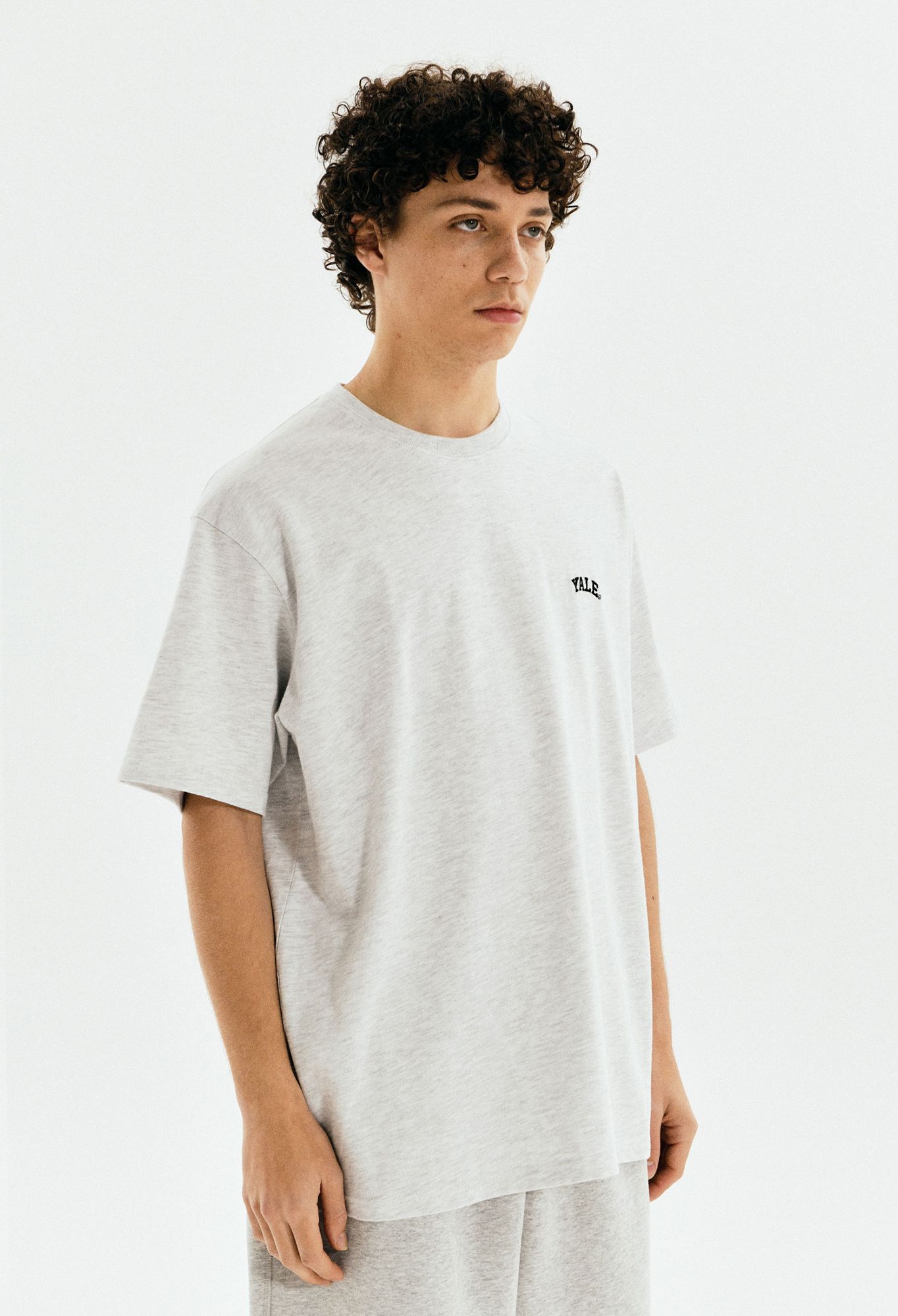 ☆YALE☆ 16-count COMASA 2PACK SMALL ARCH TSHIRT WHITE NAVY MUSINSA | YALE [16-count Comasa] 2PACK Small Arch Short