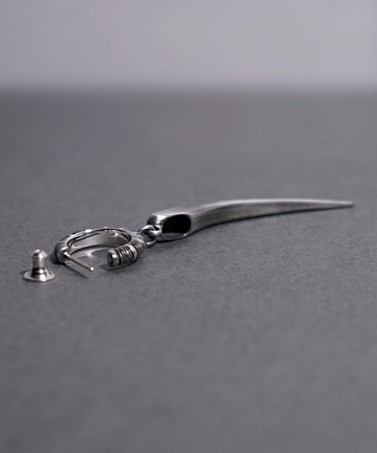 갓제이크(GODJAKE) [DEVOURED] BT HOOP EARRING