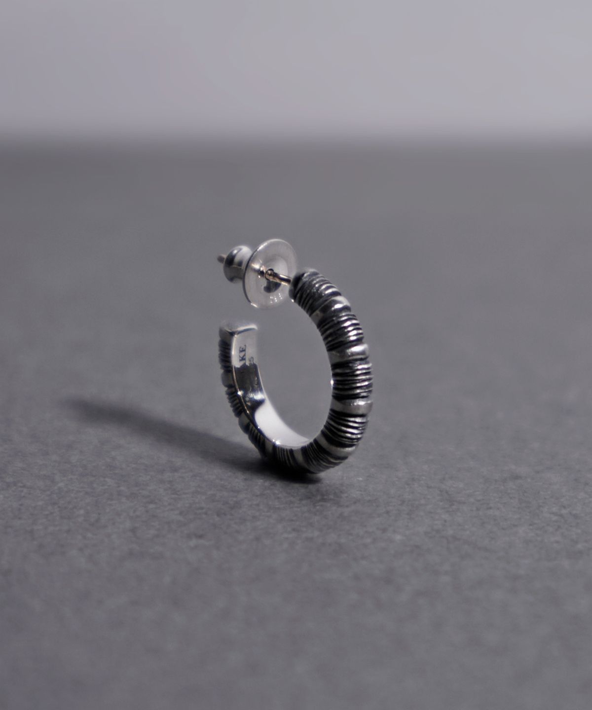 갓제이크(GODJAKE) [DEVOURED] HOOP EARRING