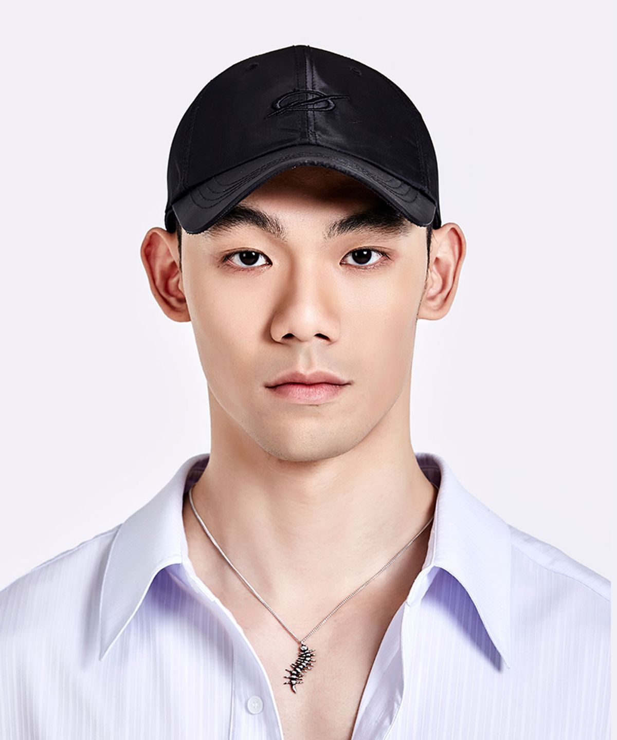 51퍼센트(51PERCENT) SHINY LOGO EMBROIDERY CAP - BLACK