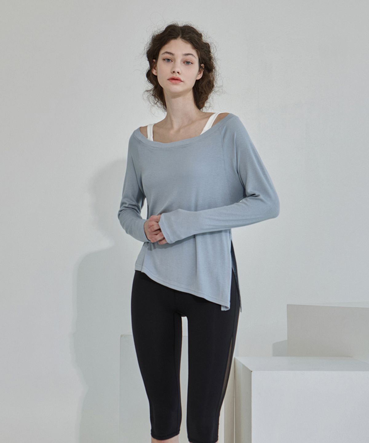 데비웨어(DEVIWEAR) 소프트 보트넥 슬릿 커버업 DEVI-T0079-페일민트