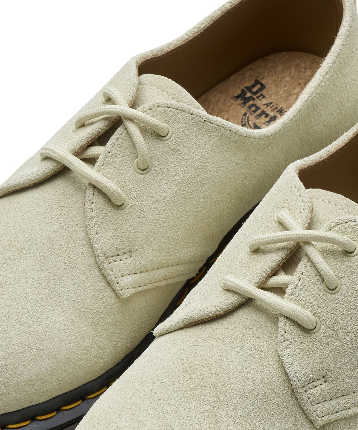 닥터마틴(DR.MARTENS) 1461 3홀 아이스드 투알 E.H 스웨이드 크림 / 27558282