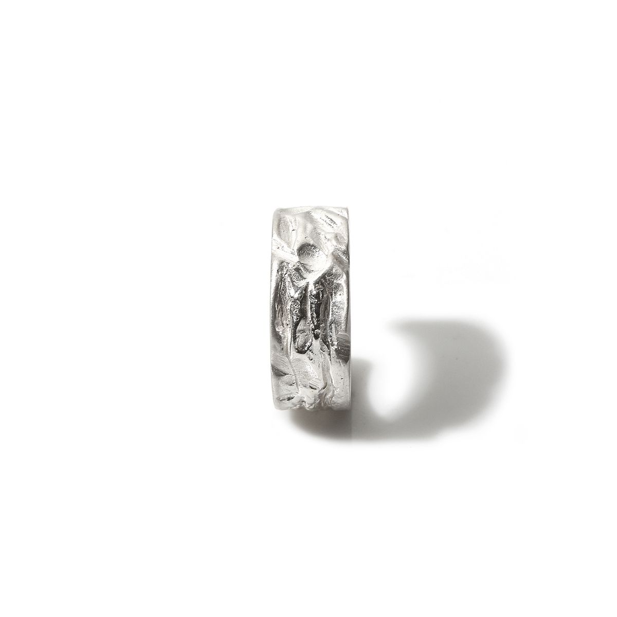 패스 미 바이(PASS ME BY) Rough Nature Earcuff