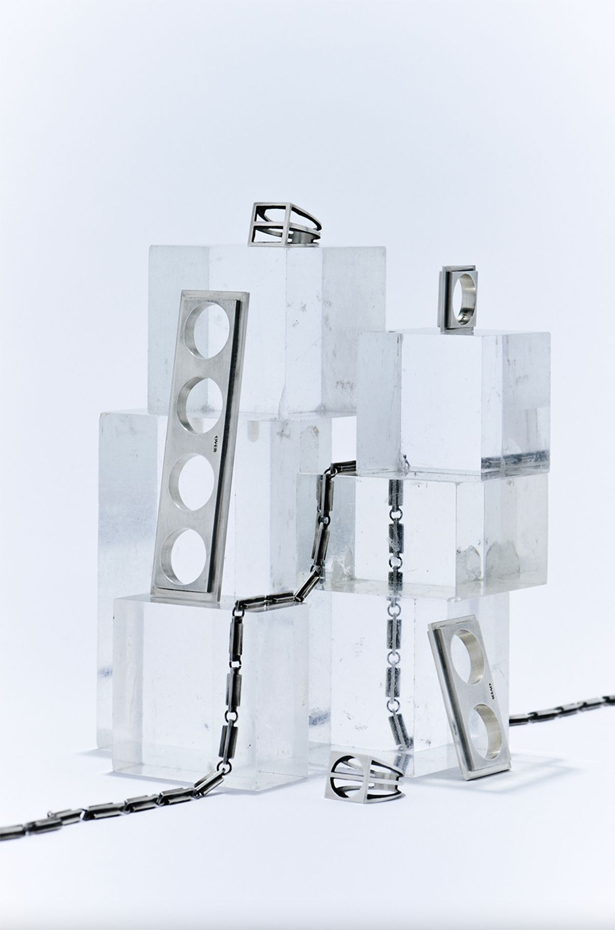 오버더라인(OVER THE LINE) Bold line Chain