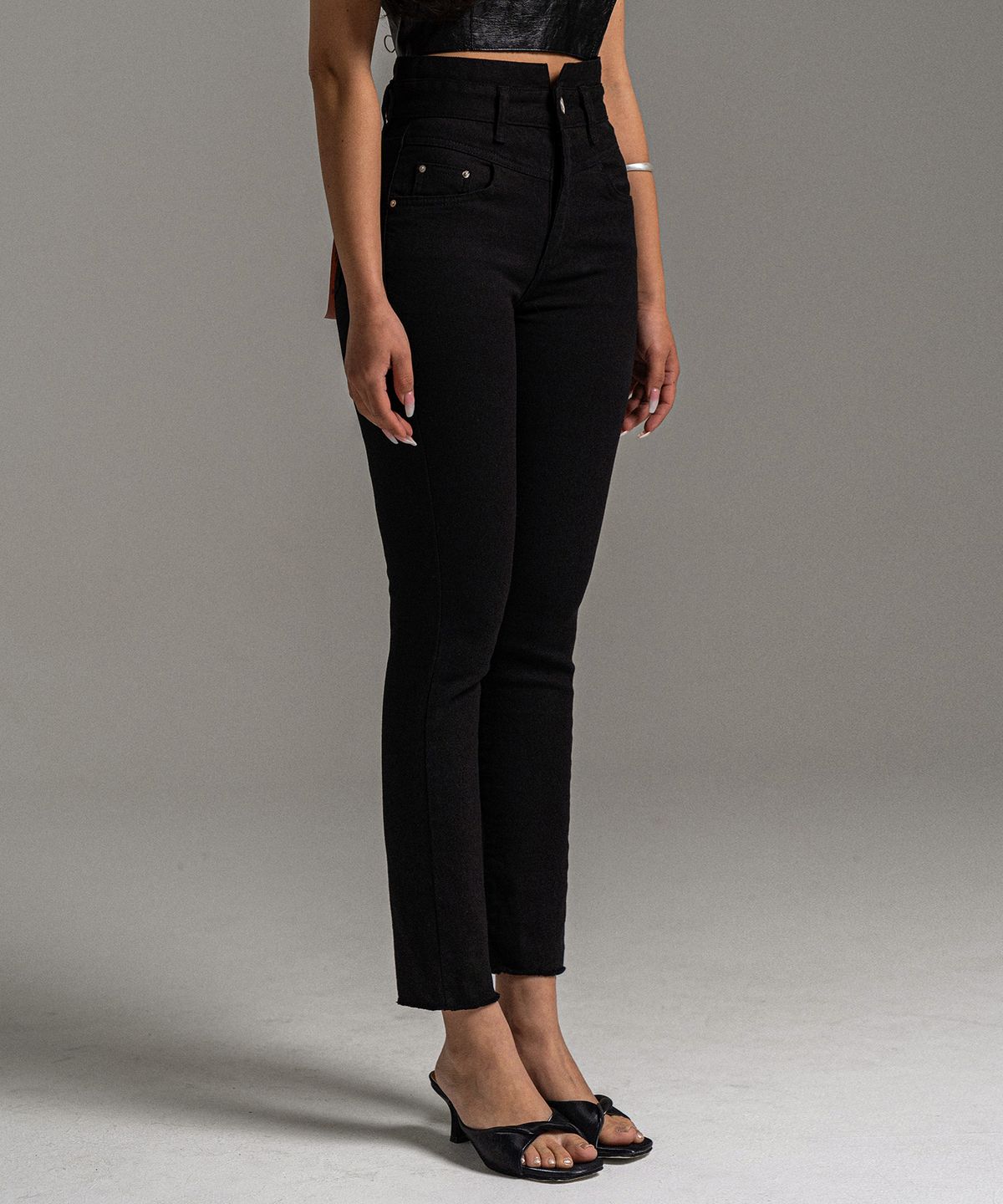 판도라핏(PANDORAFIT) [SLIM] Weekend Jeans Black