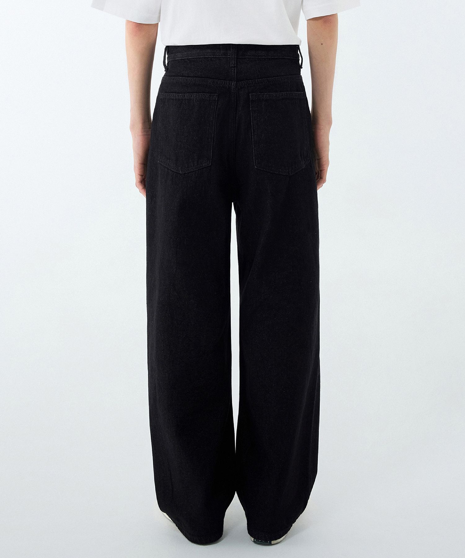 パンツ TUCK WIDE DENIM PANTS BLACK 2 TUCK WIDE DENIM PANTS – GOAT ESSENCE