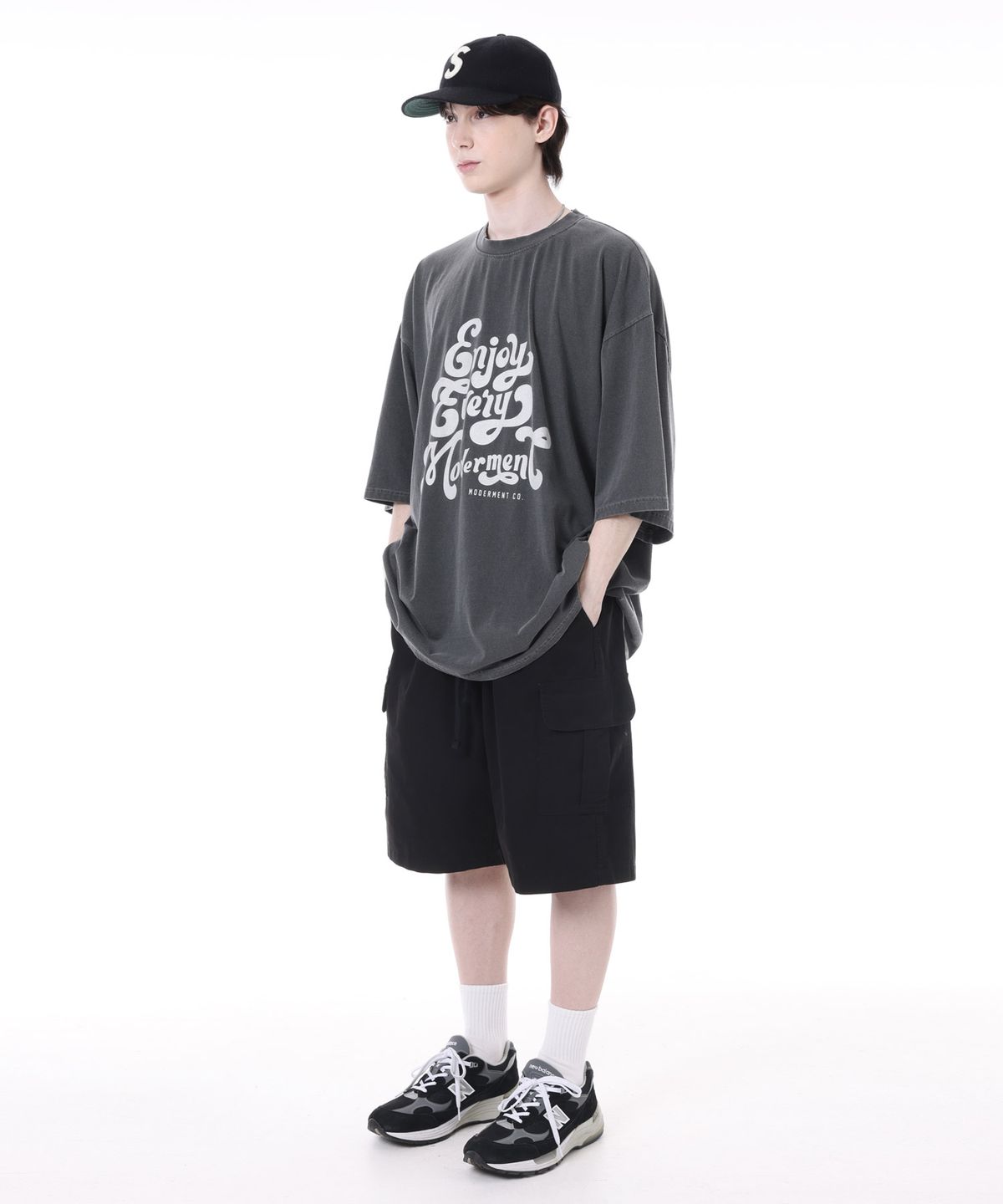 모더먼트(MODERMENT) BDU 와이드 카고 반바지 [블랙]