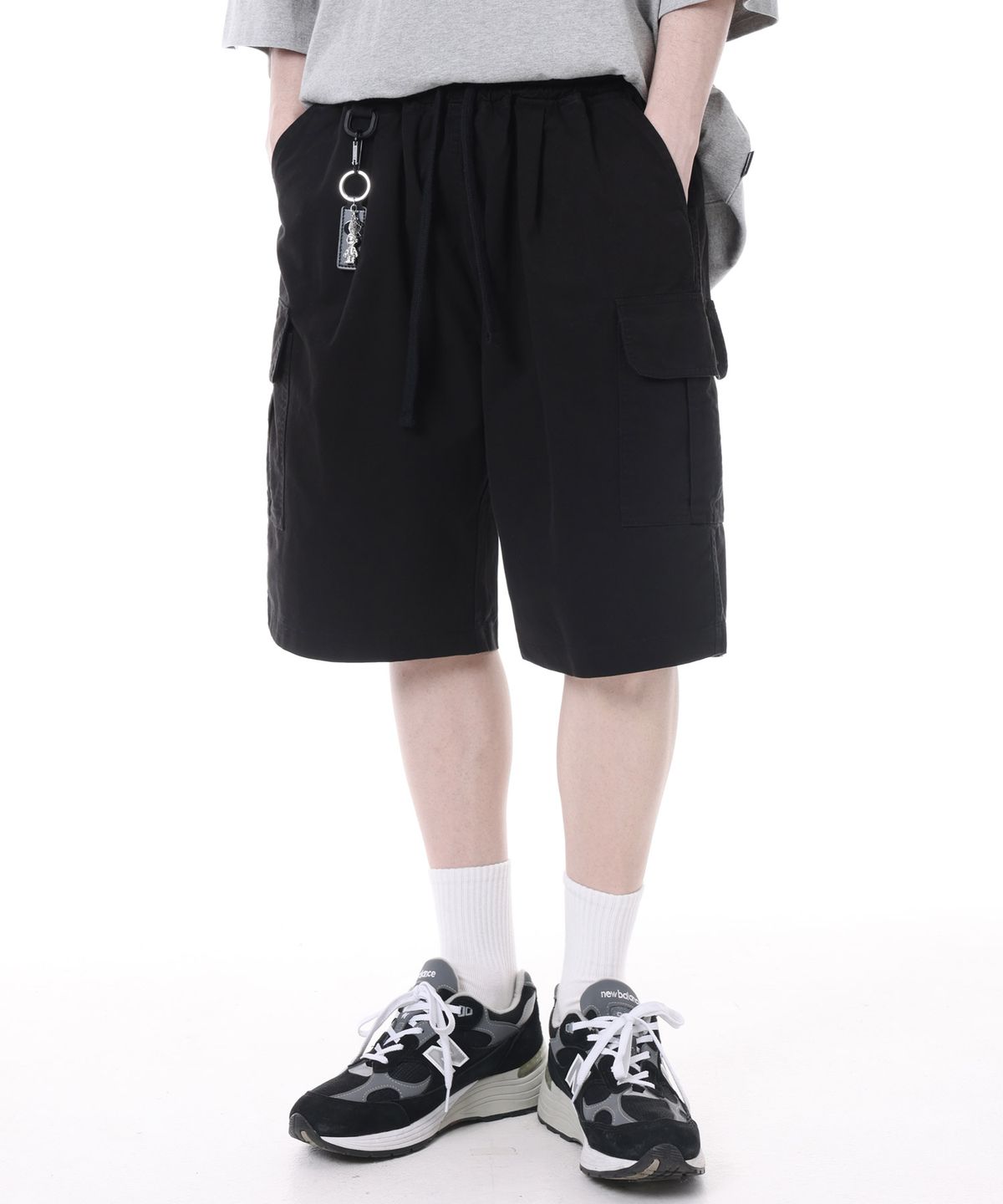 모더먼트(MODERMENT) BDU 와이드 카고 반바지 [블랙]