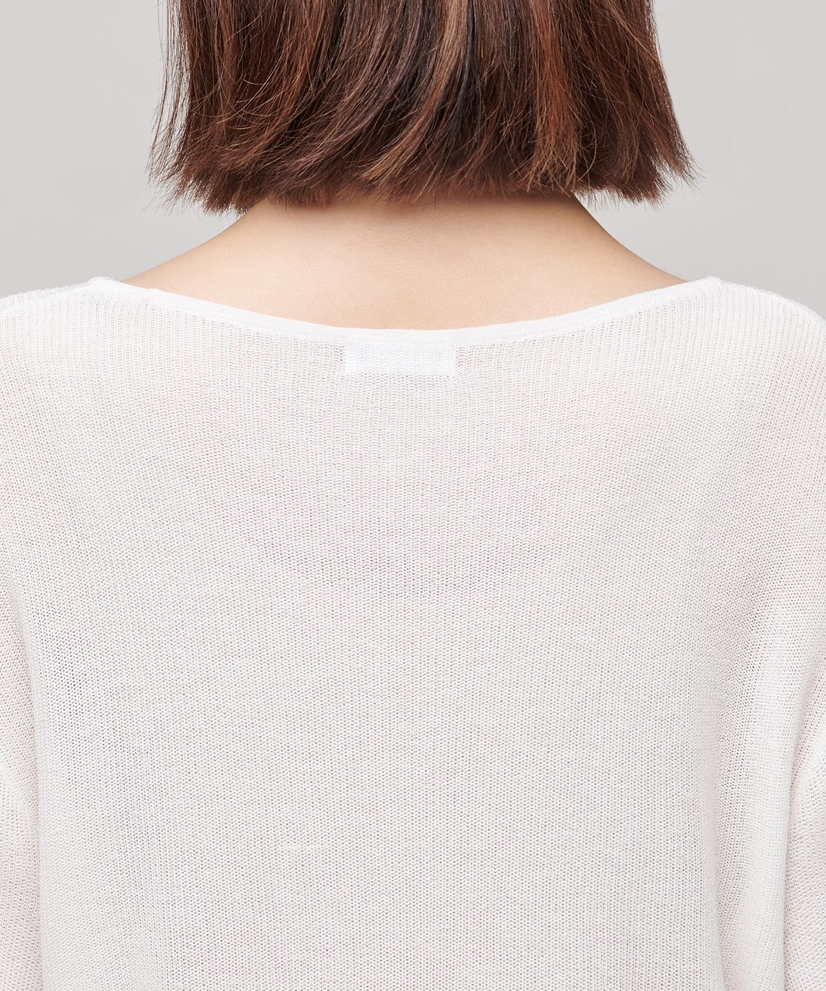 무신사 스탠다드 우먼(MUSINSA STANDARD WOMAN) 우먼즈 린넨 블렌드 보트 넥 시어 니트 [아이보리]