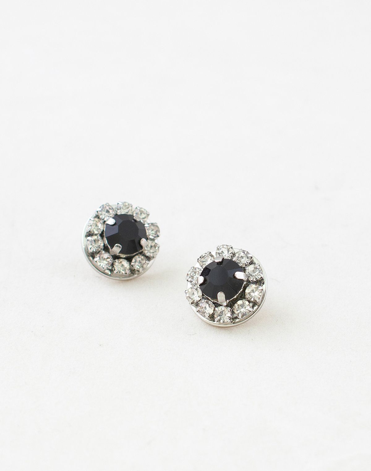 803스튜디오(803STUDIO) Black Dahlia crystal earring