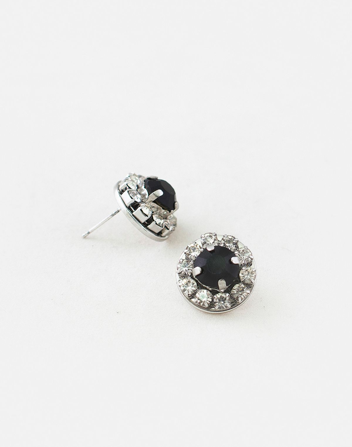 803스튜디오(803STUDIO) Black Dahlia crystal earring