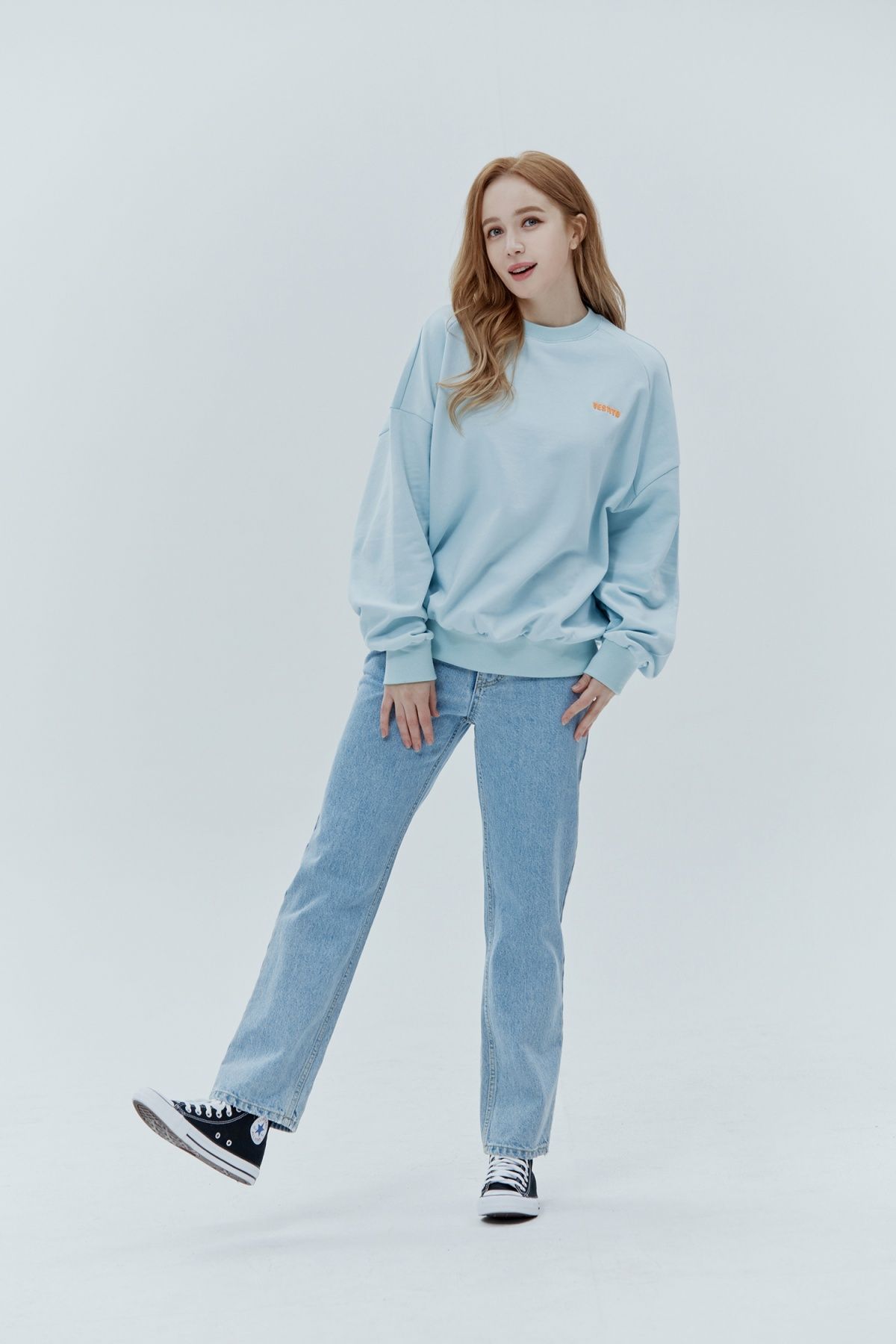 베스띠또(VESTITO) DIETRO LOGO GRANDE(뒷판 레이어 빅 로고 맨투맨)