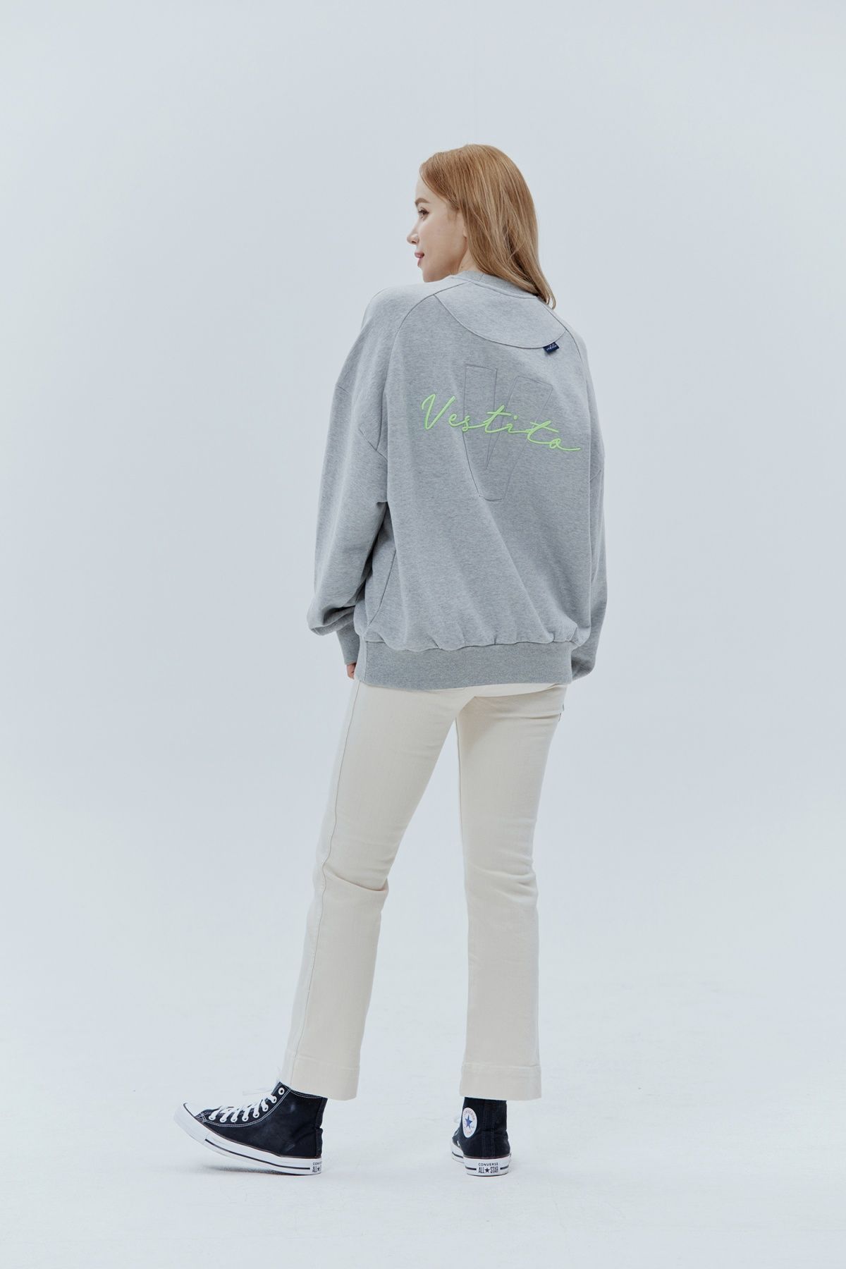 베스띠또(VESTITO) DIETRO LOGO GRANDE(뒷판 레이어 빅 로고 맨투맨)