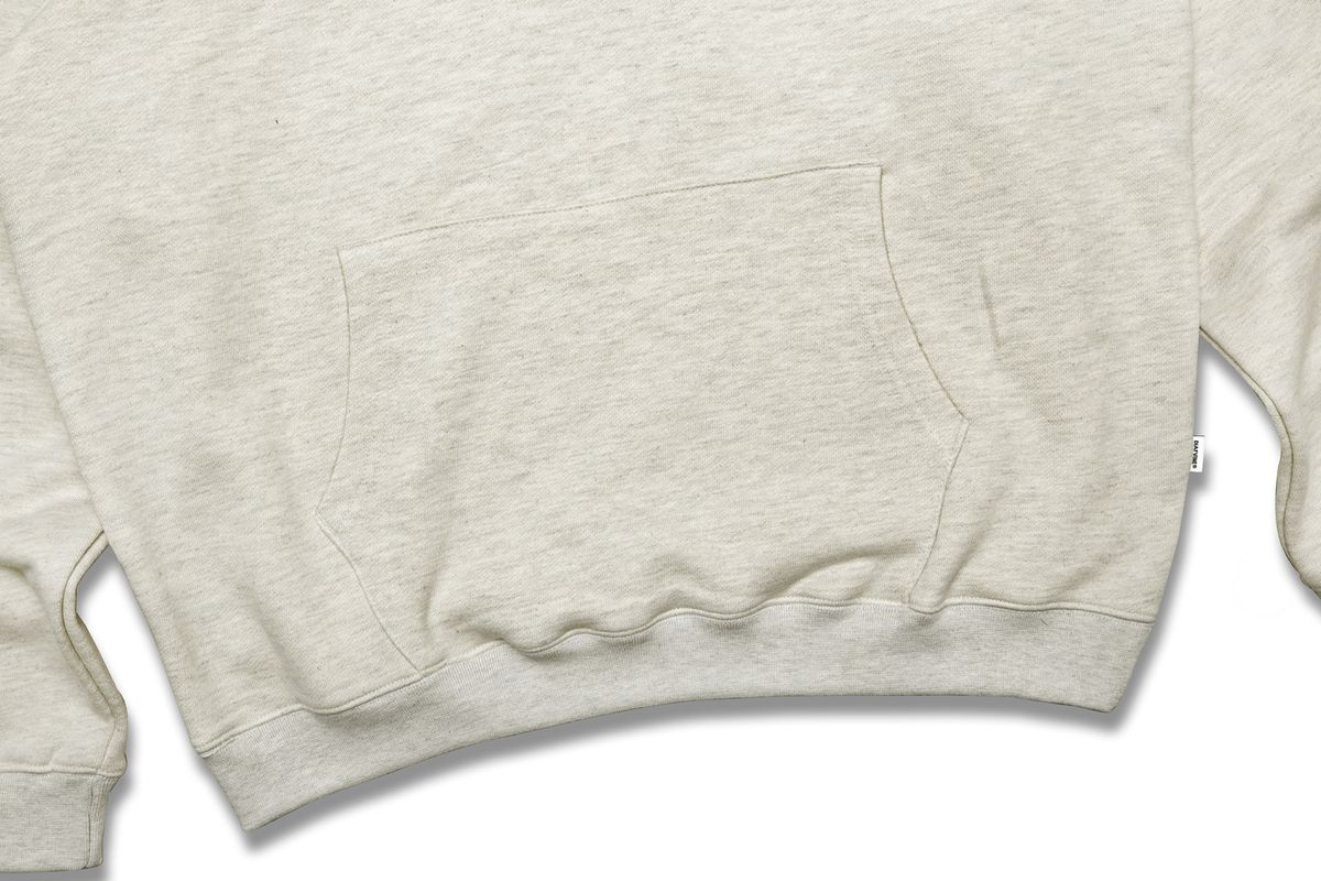 디아프바인(DIAFVINE) DV22STP.665 LOGO EMB COMBED YARN HOODIE -Oatmeal-