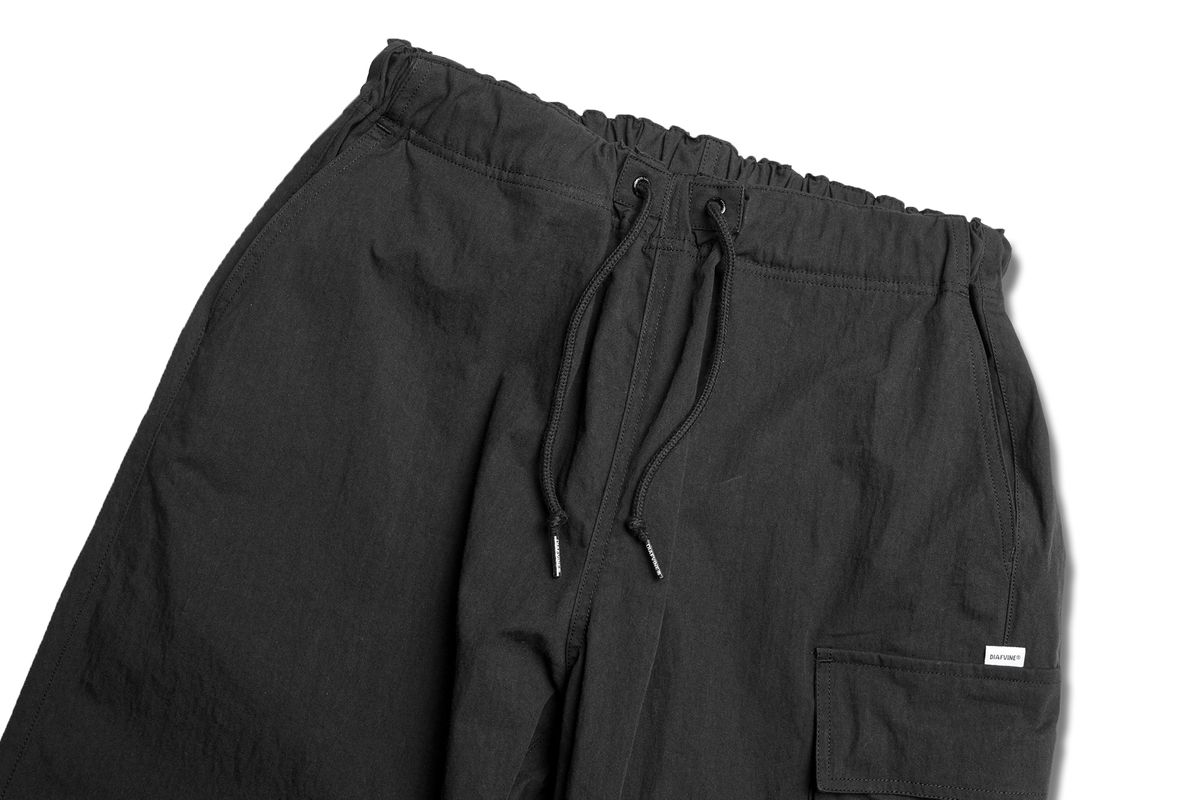 디아프바인(DIAFVINE) DV22SPT.663 OPK CONY JOGGER -Black-