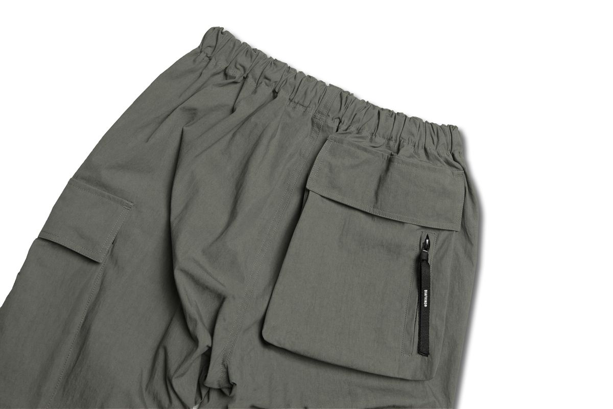 디아프바인(DIAFVINE) DV22SPT.663 OPK CONY JOGGER -Ash Khaki-