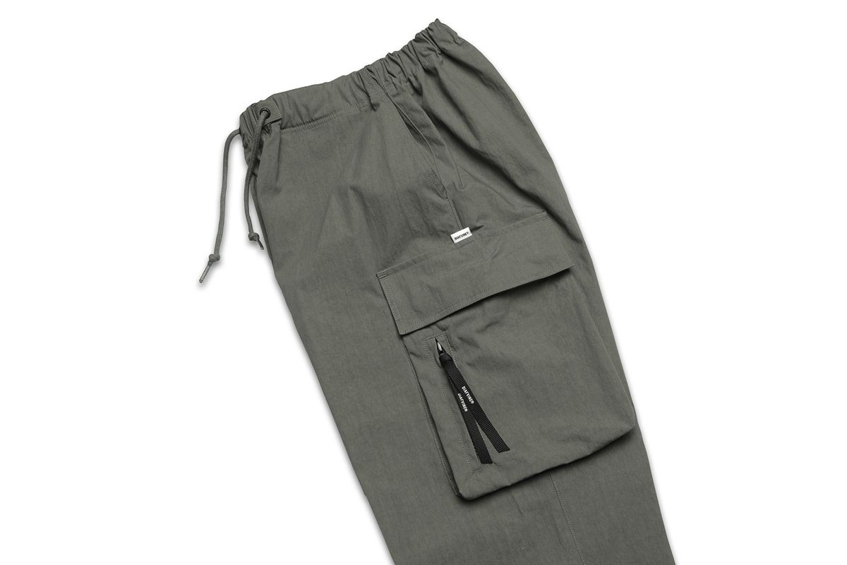 디아프바인(DIAFVINE) DV22SPT.663 OPK CONY JOGGER -Ash Khaki-