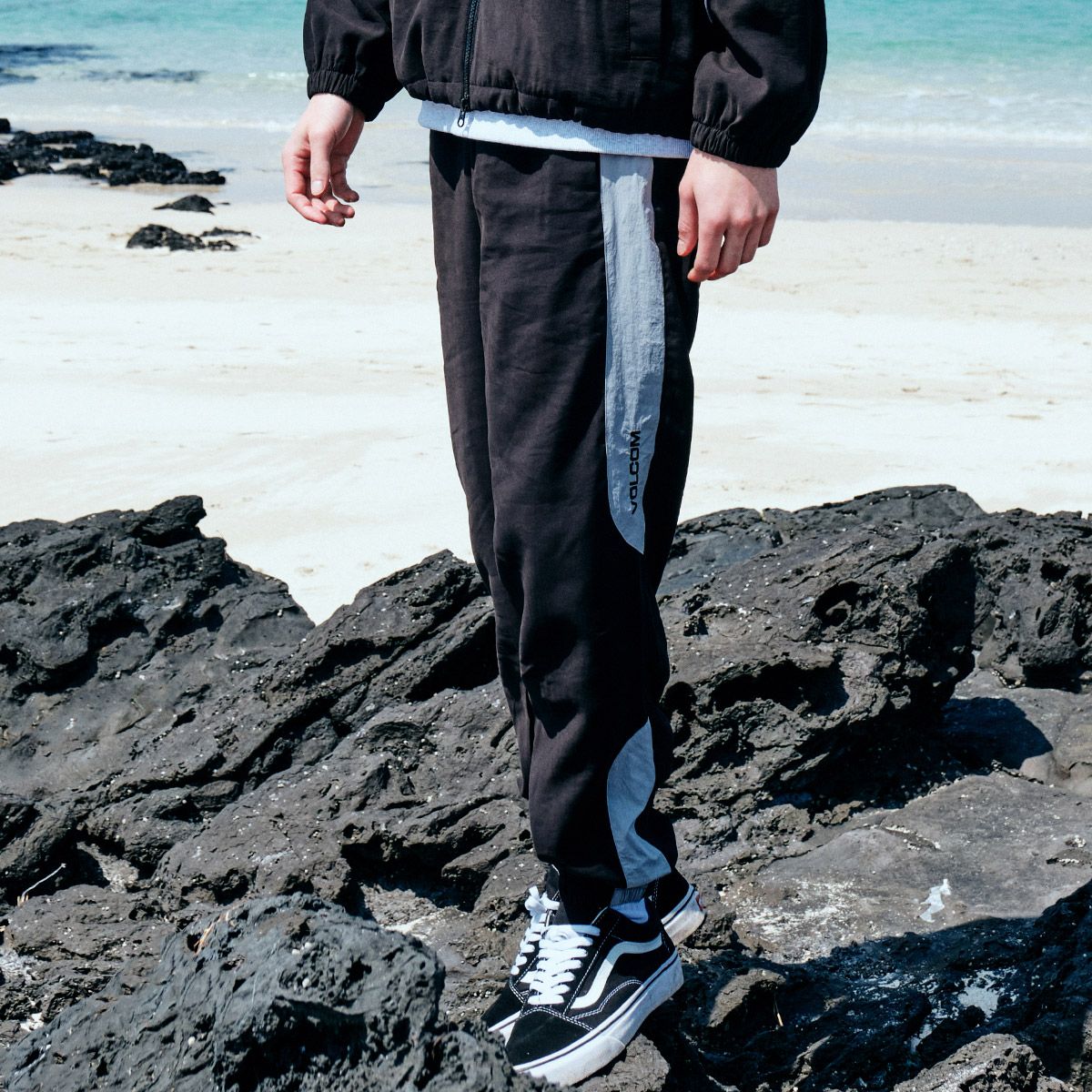 볼컴(VOLCOM) 레트로 유니버시티 배색 팬츠(3 COLOR)