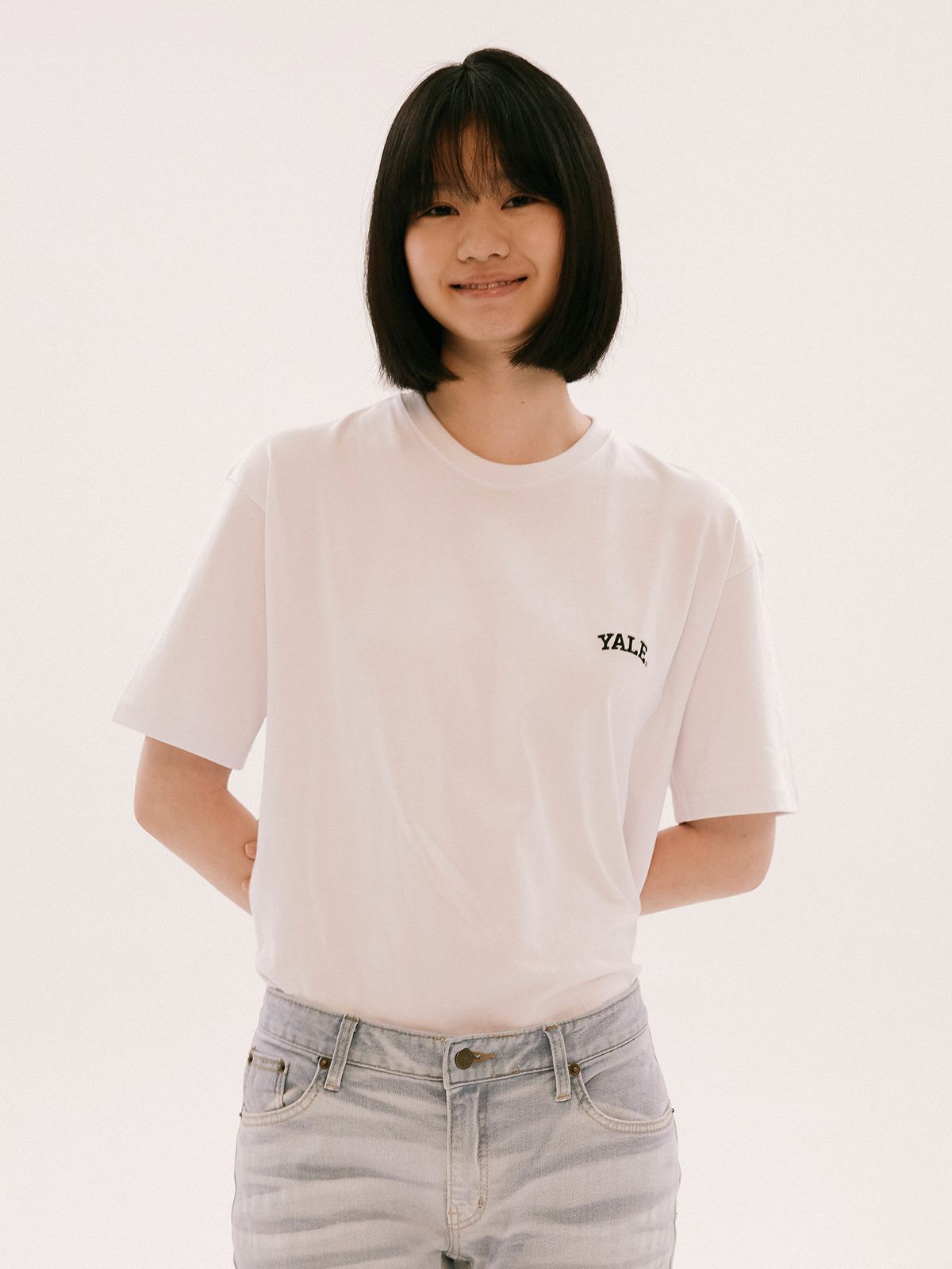 예일(YALE) SMALL ARCH T-SHIRT NAVY