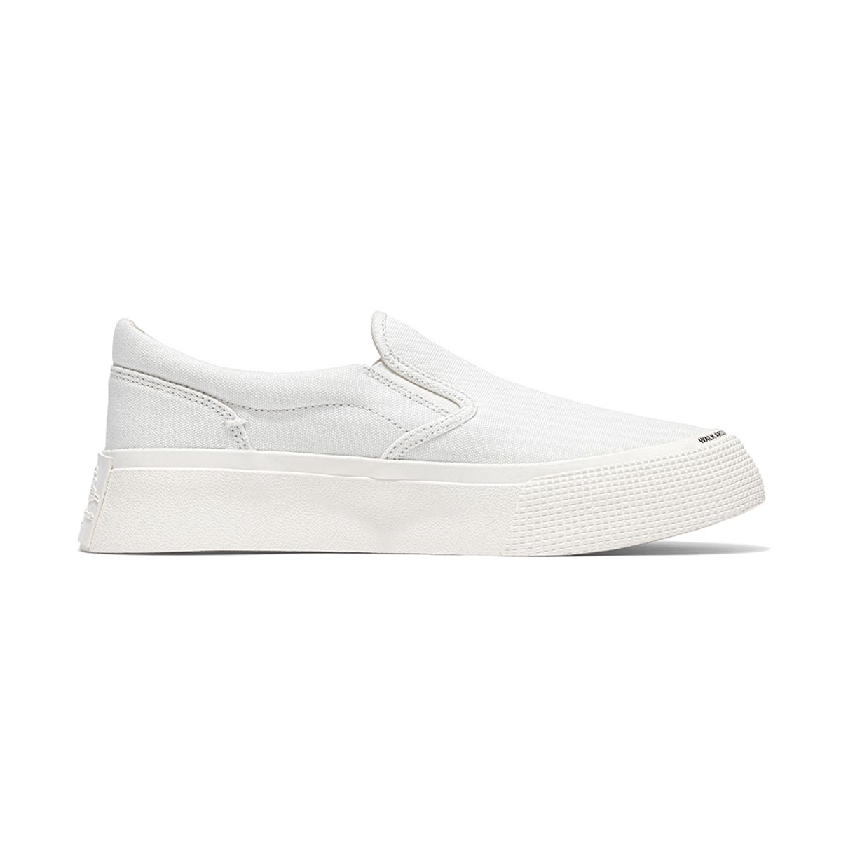 이피티(EPT) SLIPON (WHITE)