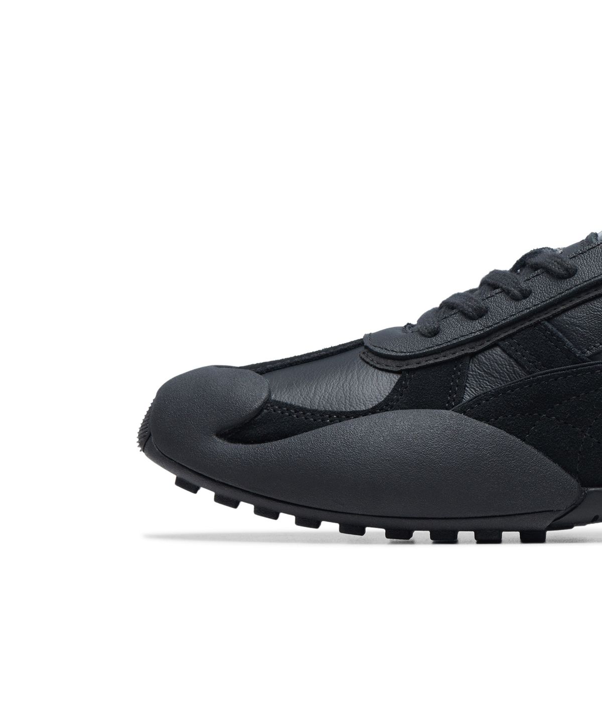 푸마(PUMA) 베이더론 KR - 블랙:블랙:그레이 / 387532-02