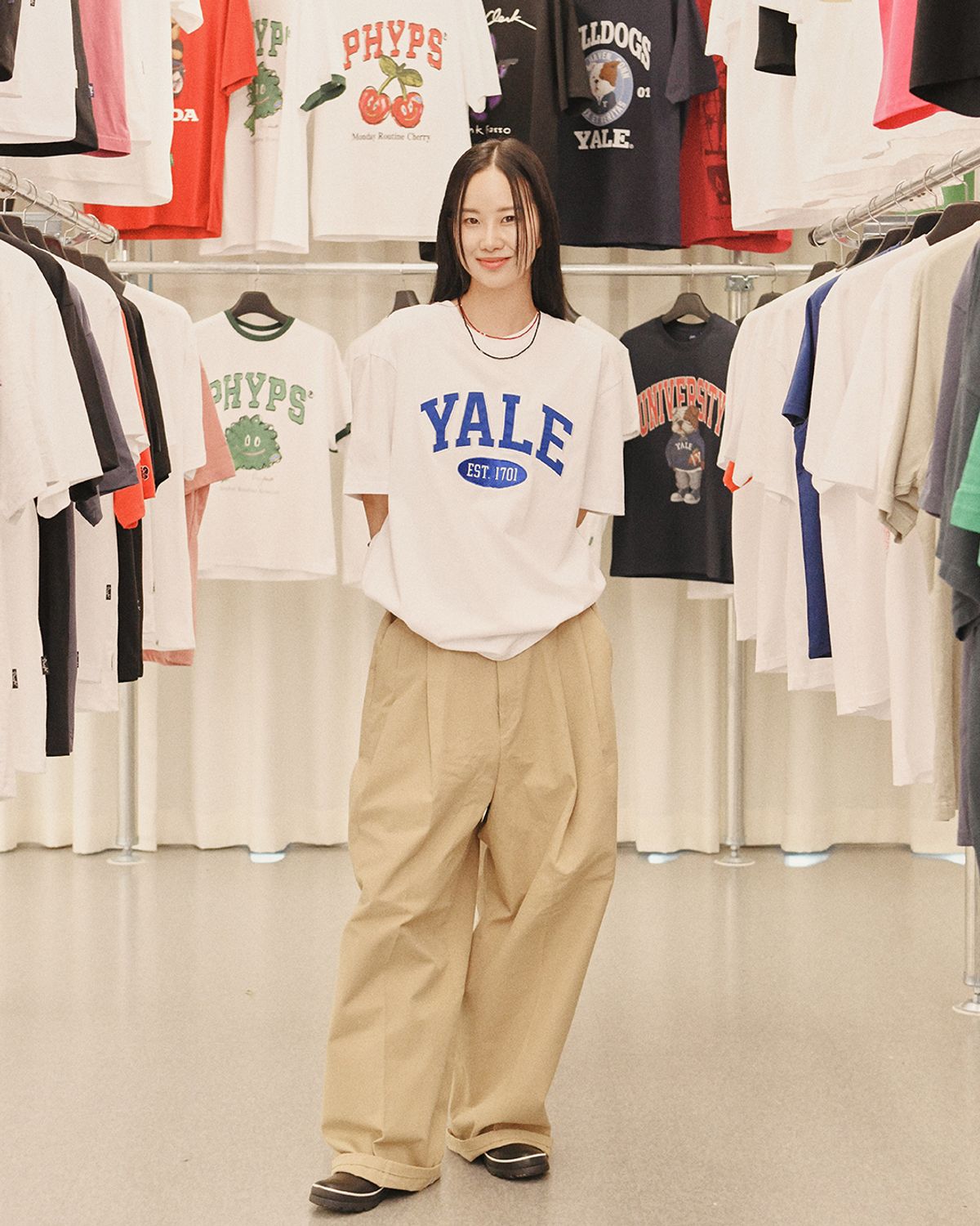 예일(YALE) 투톤아치 반팔티셔츠 로얄 블루
