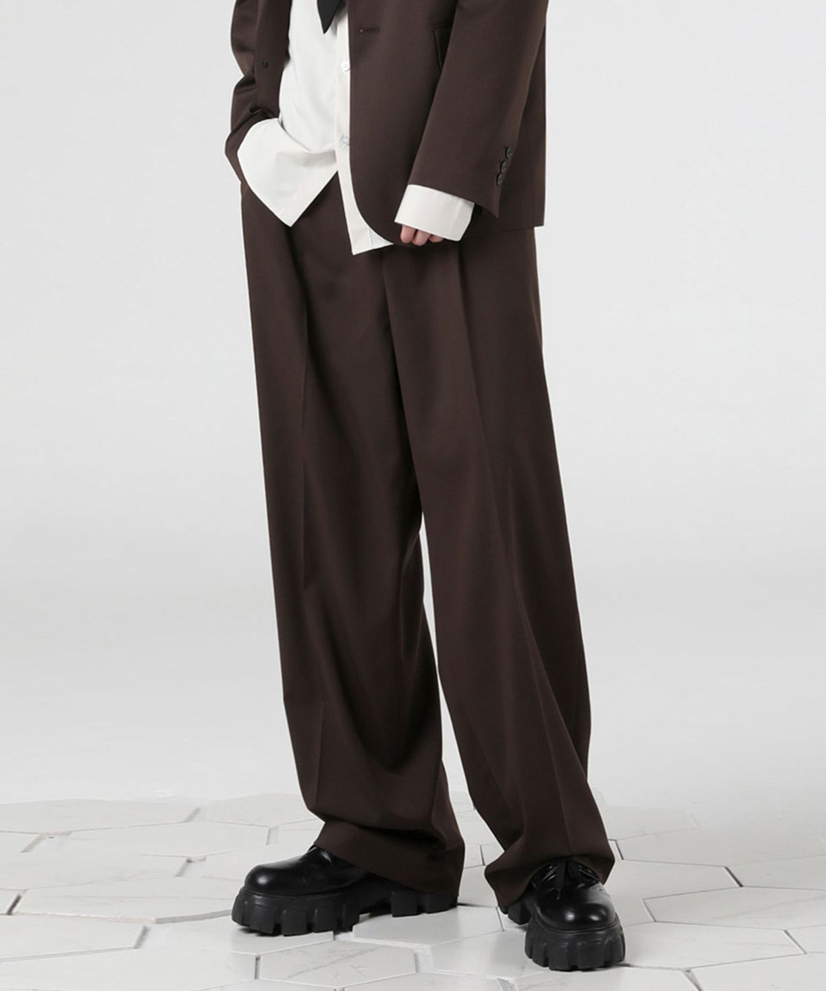 어반드레스(AVANDRESS) Modern onetuck wide Slacks - 4COL