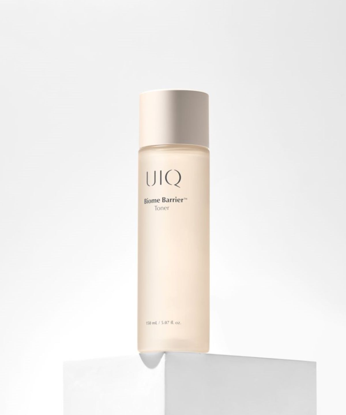 유이크(UIQ) 바이옴 베리어 트리트먼트 에센스 150ml