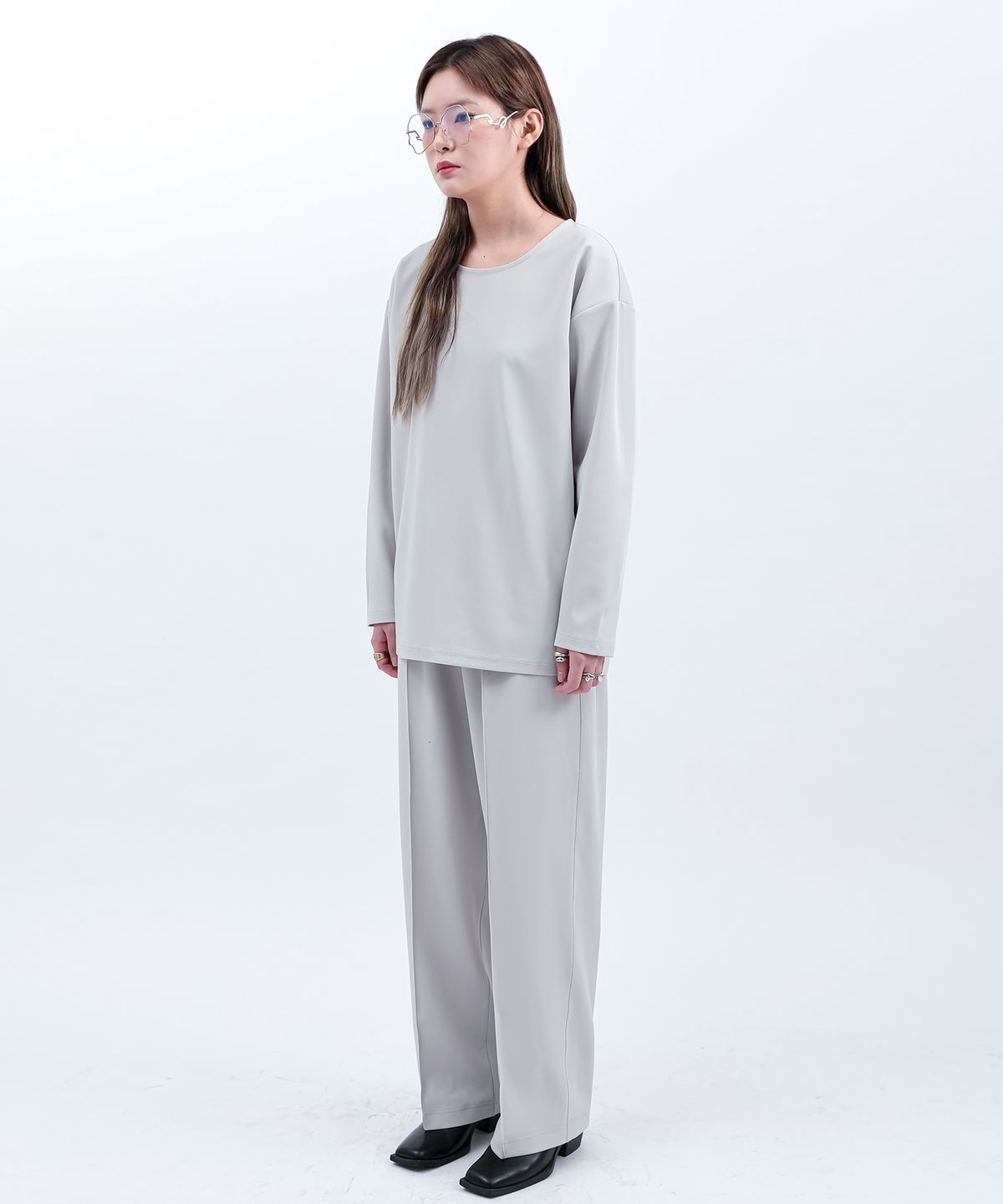씨웨어 바이 더 지니어스(C WEAR BY THE GENIUS) 릴랙스드 핏 우븐 티셔츠 쿨 그레이