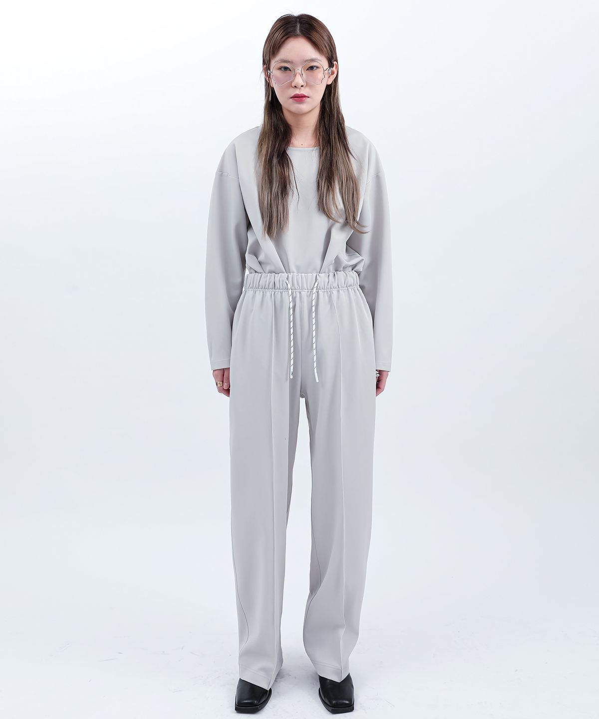 씨웨어 바이 더 지니어스(C WEAR BY THE GENIUS) 릴랙스드 핏 우븐 티셔츠 쿨 그레이