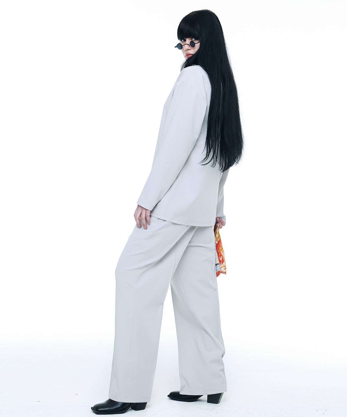 씨웨어 바이 더 지니어스(C WEAR BY THE GENIUS) 릴랙스드 핏 우븐 티셔츠 쿨 그레이