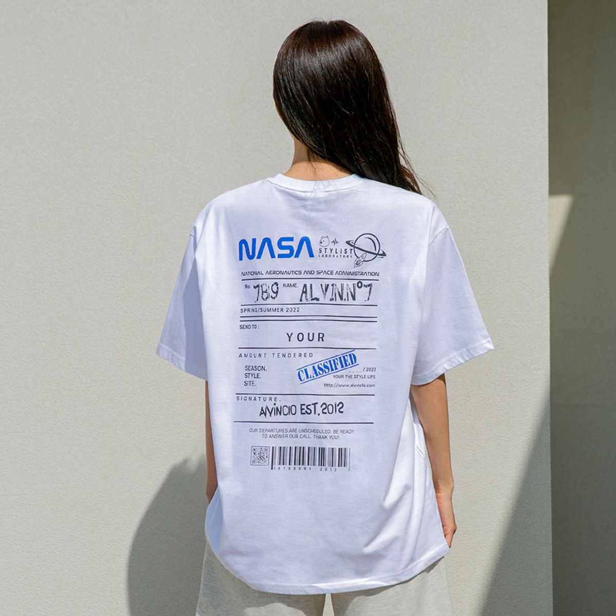 앨빈클로(ALVINCLO) NASA CLASSIFIED 오버핏 반팔티 AST3769 (2 COLOR) - 사이즈 & 후기 | 무신사