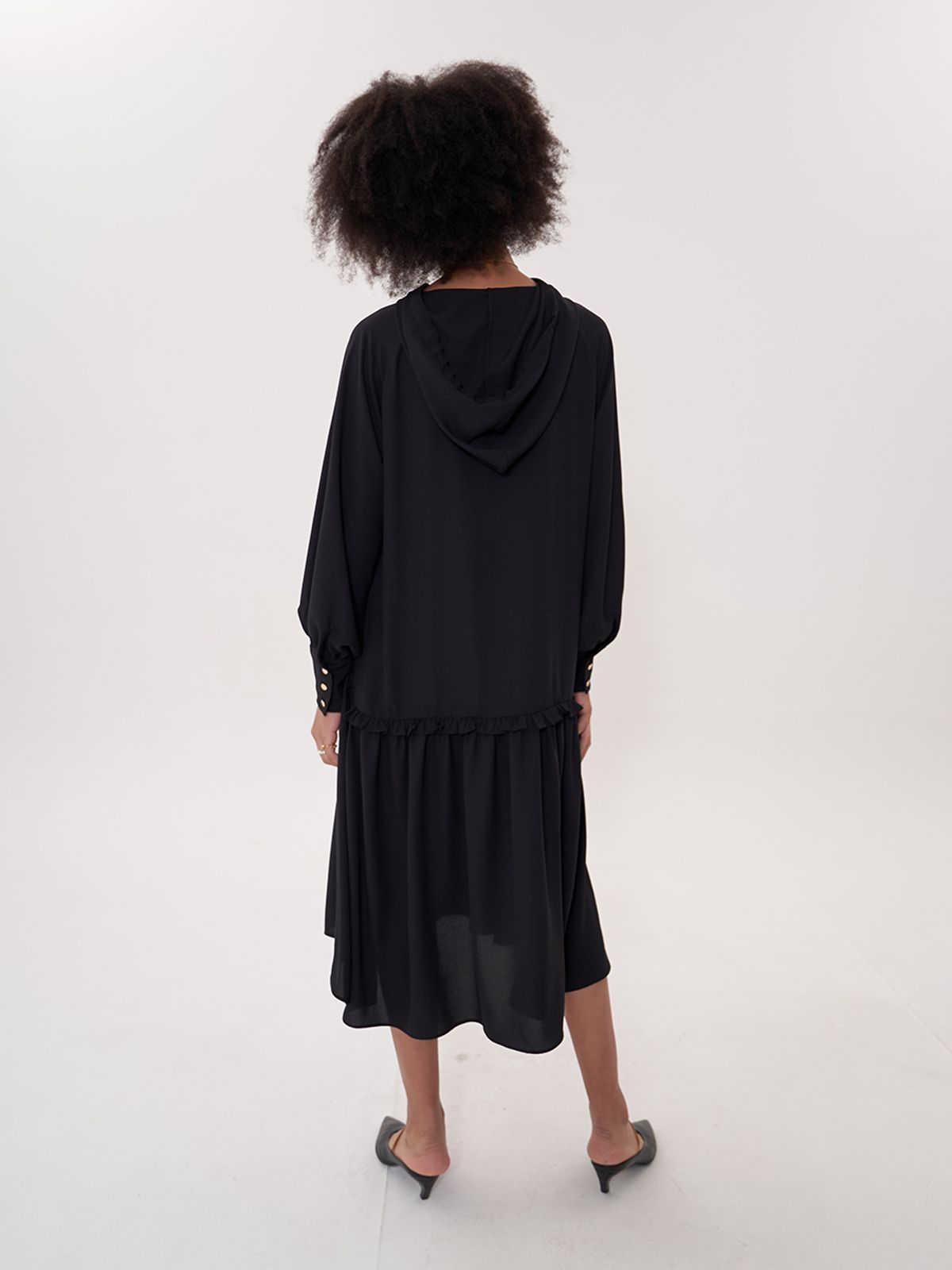 비먼(VIMUN) hooded maxi dress_black