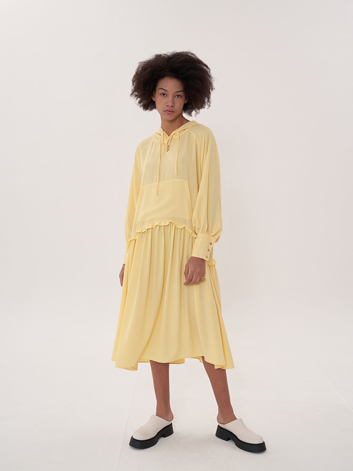 비먼(VIMUN) hooded maxi dress_yellow