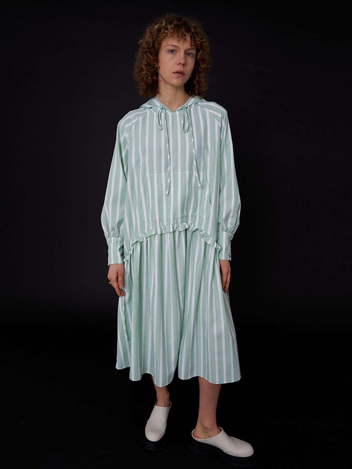 비먼(VIMUN) hooded maxi dress_green