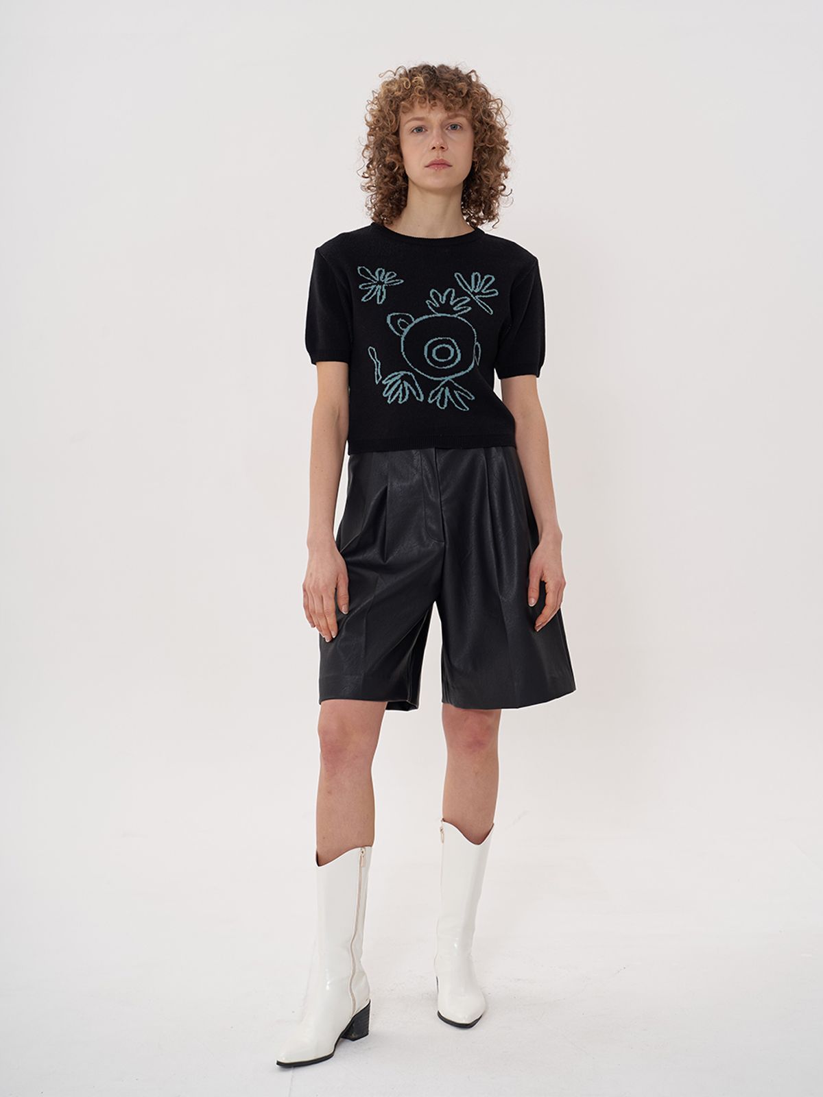비먼(VIMUN) jacquard crop knit_black