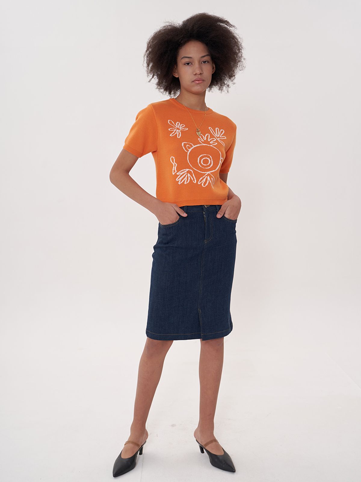 비먼(VIMUN) jacquard crop knit_orange